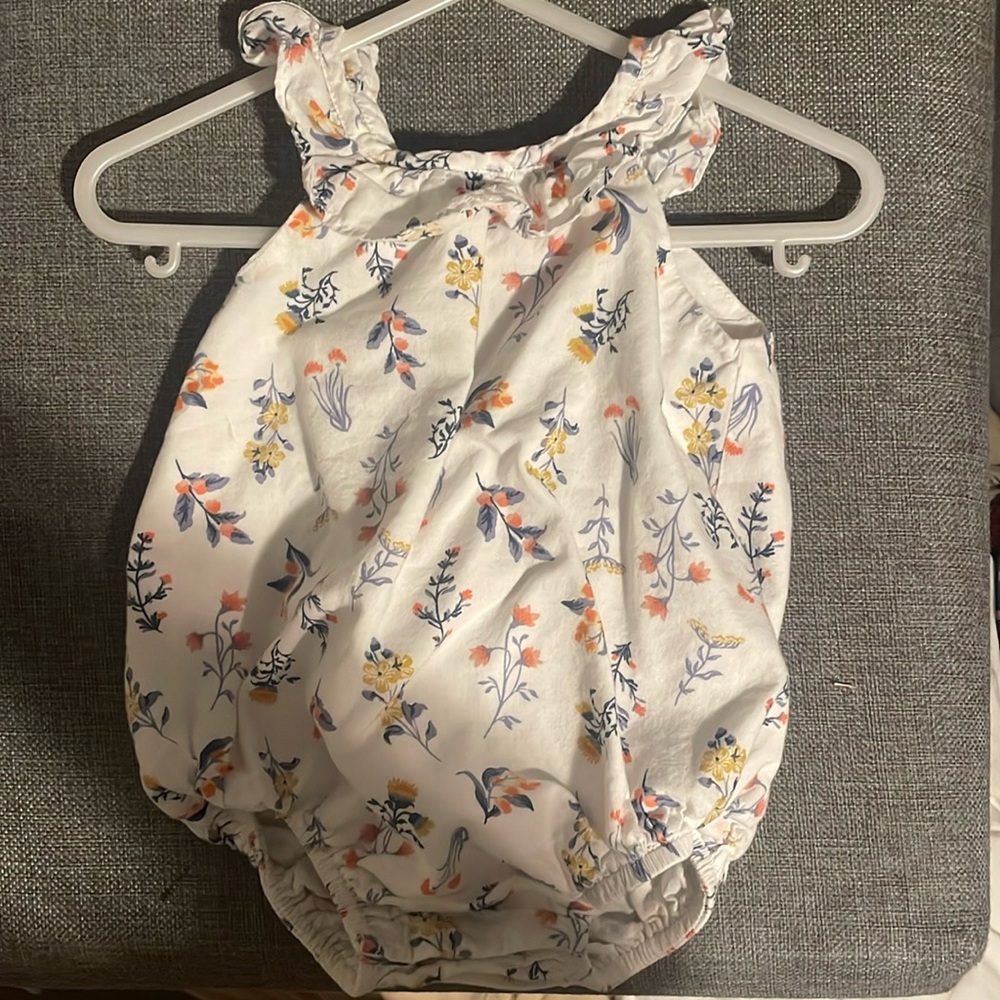 Savannah 6-9 girls onesie
